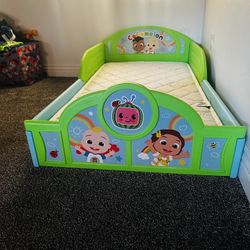 Cocomelon Toddler Bed 4 Set💚