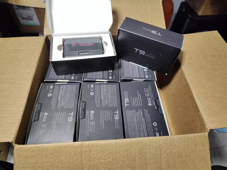 Brand New T-Mobile Unlock Hotspot Must Activate With Your Own Plan $20 Each