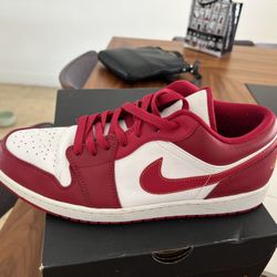 Air Jordan 1 Low Cardinal Red Sz 13