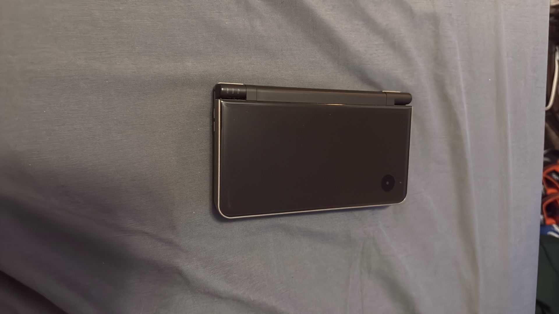 Nintendo DSI XL