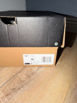 Men Uggs tasman Size 10 men