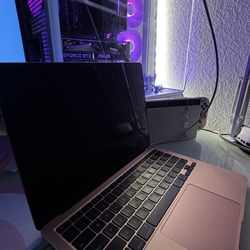 Apple MacBook Air (13-inch Retina Display, 8GB RAM, 256GB SSD Storage) - Gold