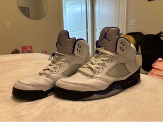 Jordan 5 Concorde Purps . ( Size 9 )