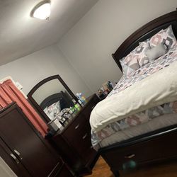 Bedroom Set 