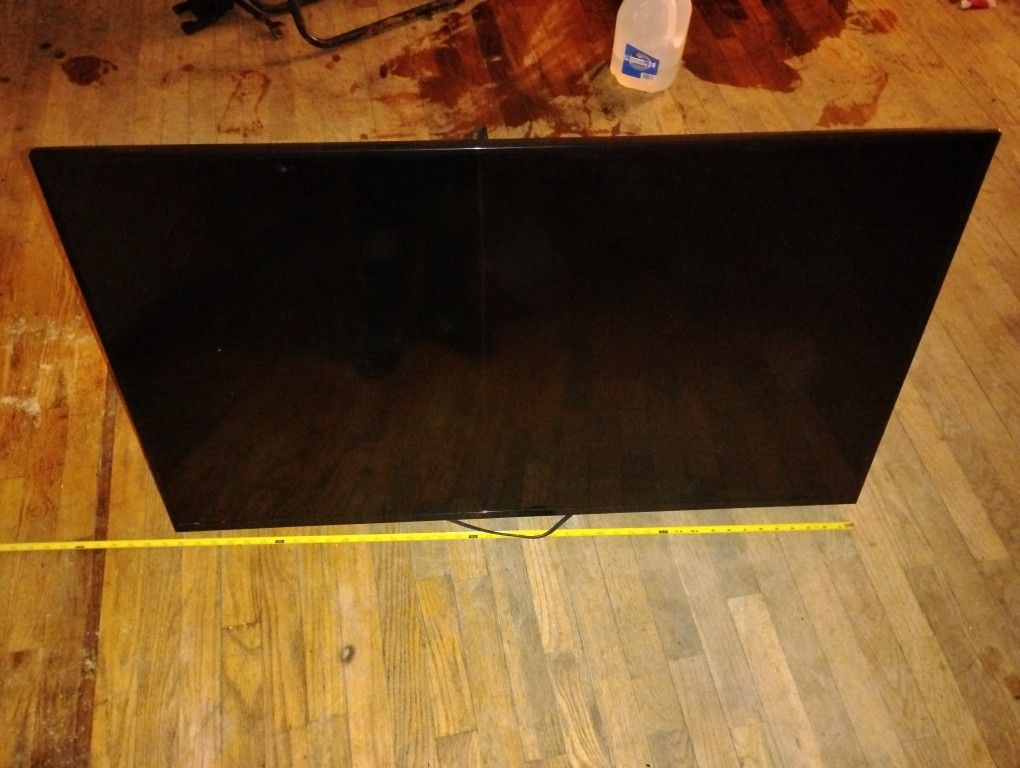 48" Class (47.6" Diag.) - LED - 1080p - HDTV