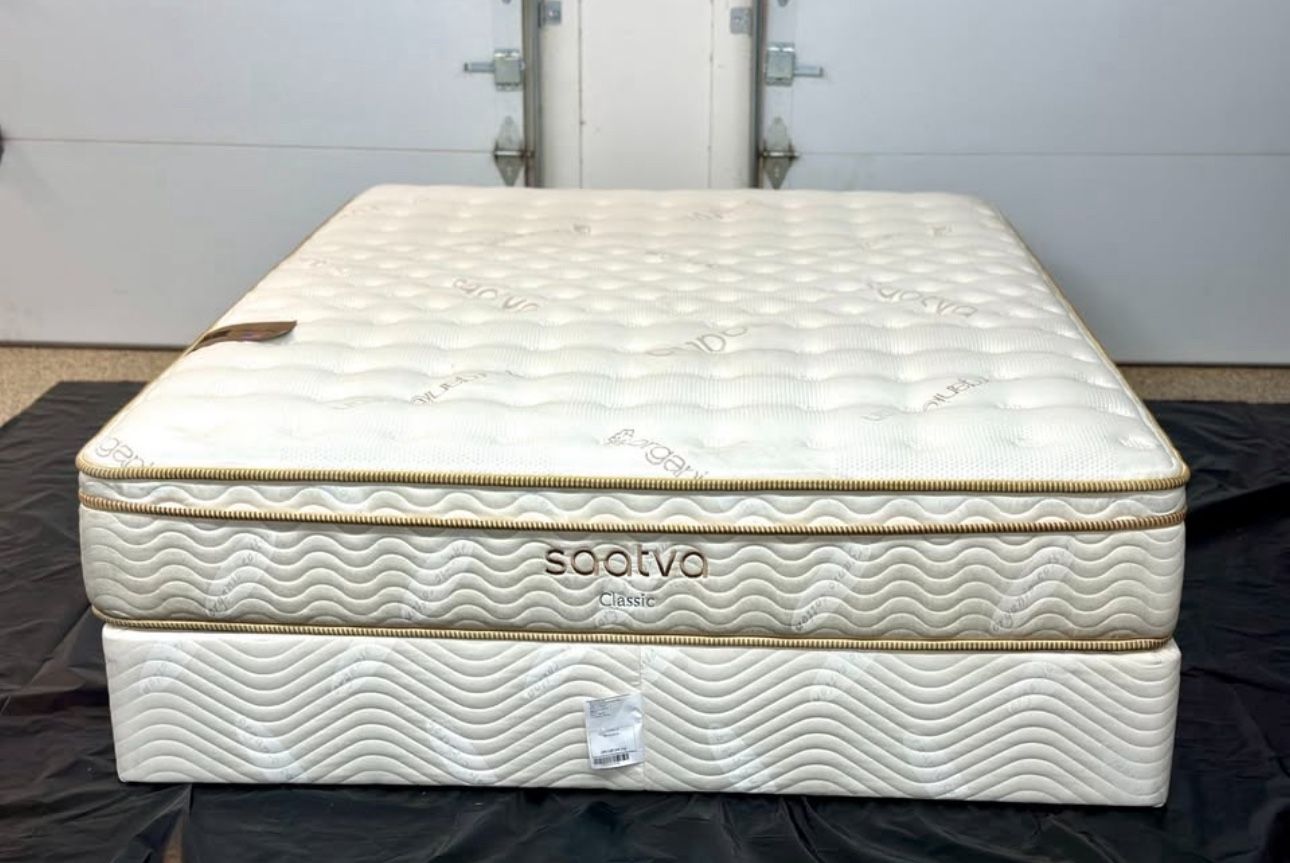 π Saatva Classic 11.5β Queen Mattress