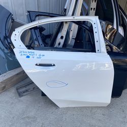 2024-2025 BMW 530i Right Rear Door 