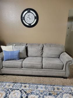 Living Room Sofa Set For ($600