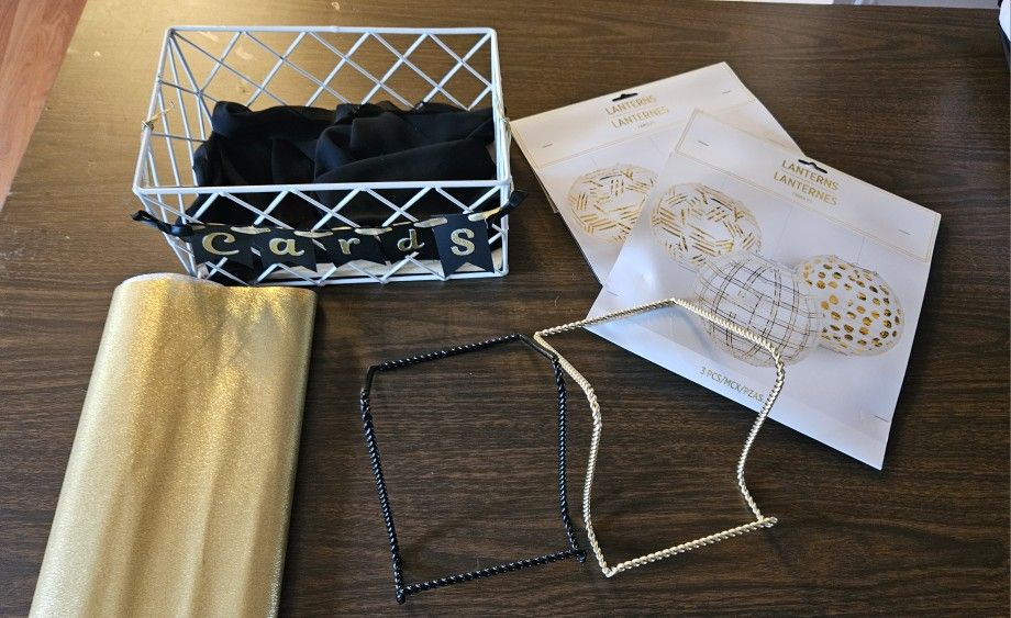 Black/gold Party Supplies
