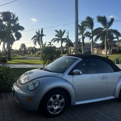 2003 Volkswagen Beetle