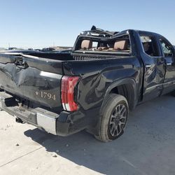 2025 tundra with title parts o complete