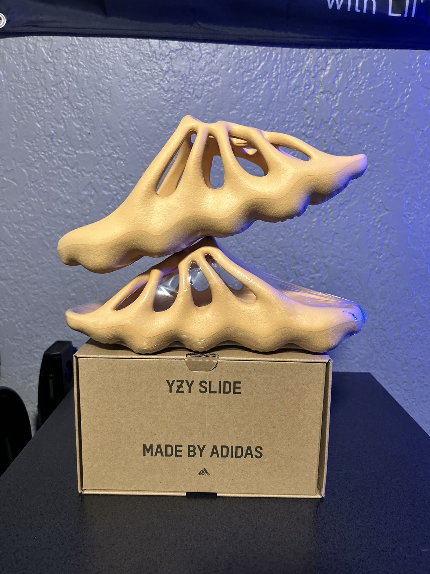 ?Yeezy 450 Slide Cream 9M DS