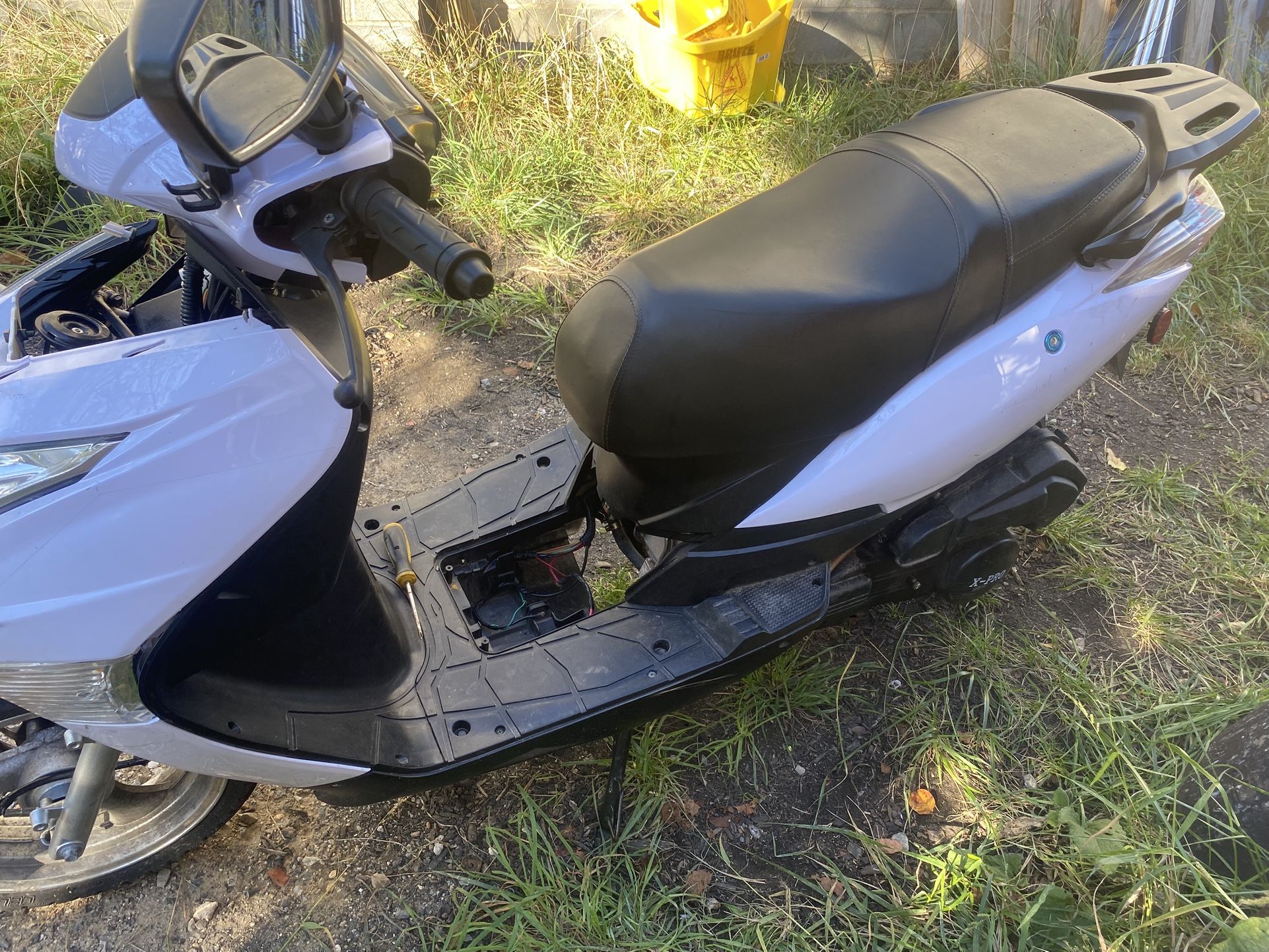 150cc X Pro Moped 