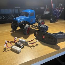 RC Crawler Truck