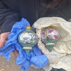 Antique Collectible Christmas Ornaments 