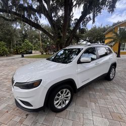 2020 Jeep Cherokee