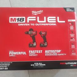 Milwaukee M 18 Fuel 2 Tool  Combo Kit 250 ObO