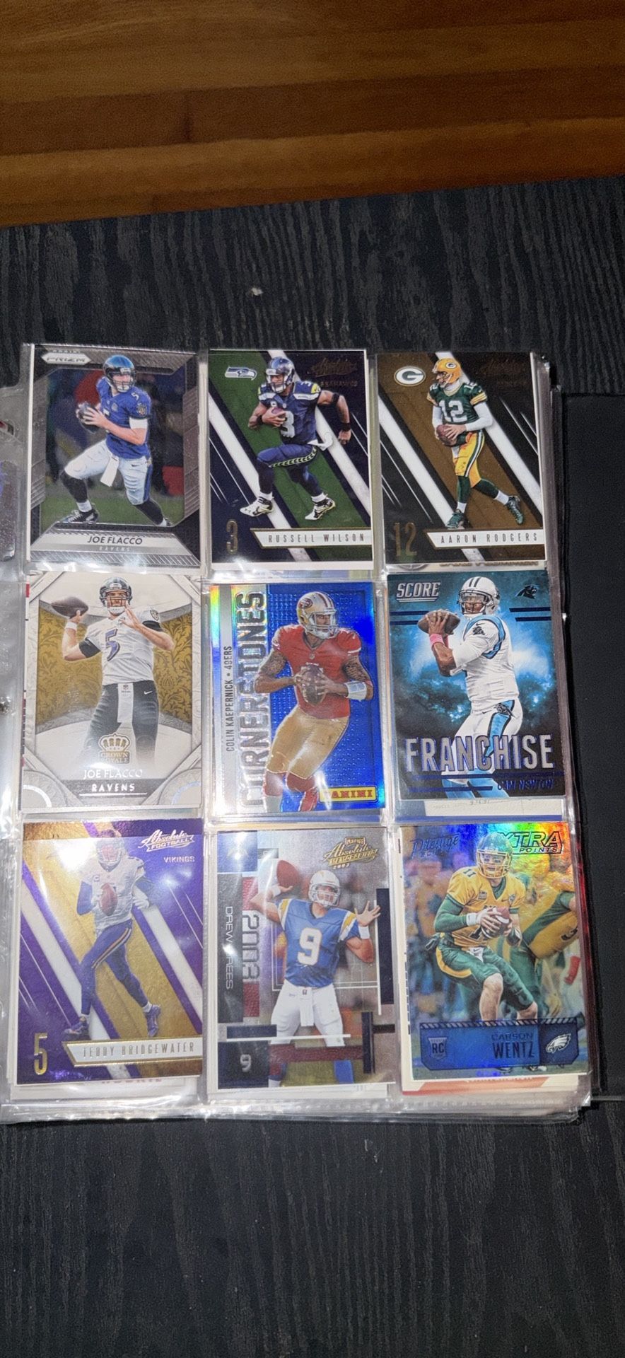 450 Football Cards 1(contact info removed)
