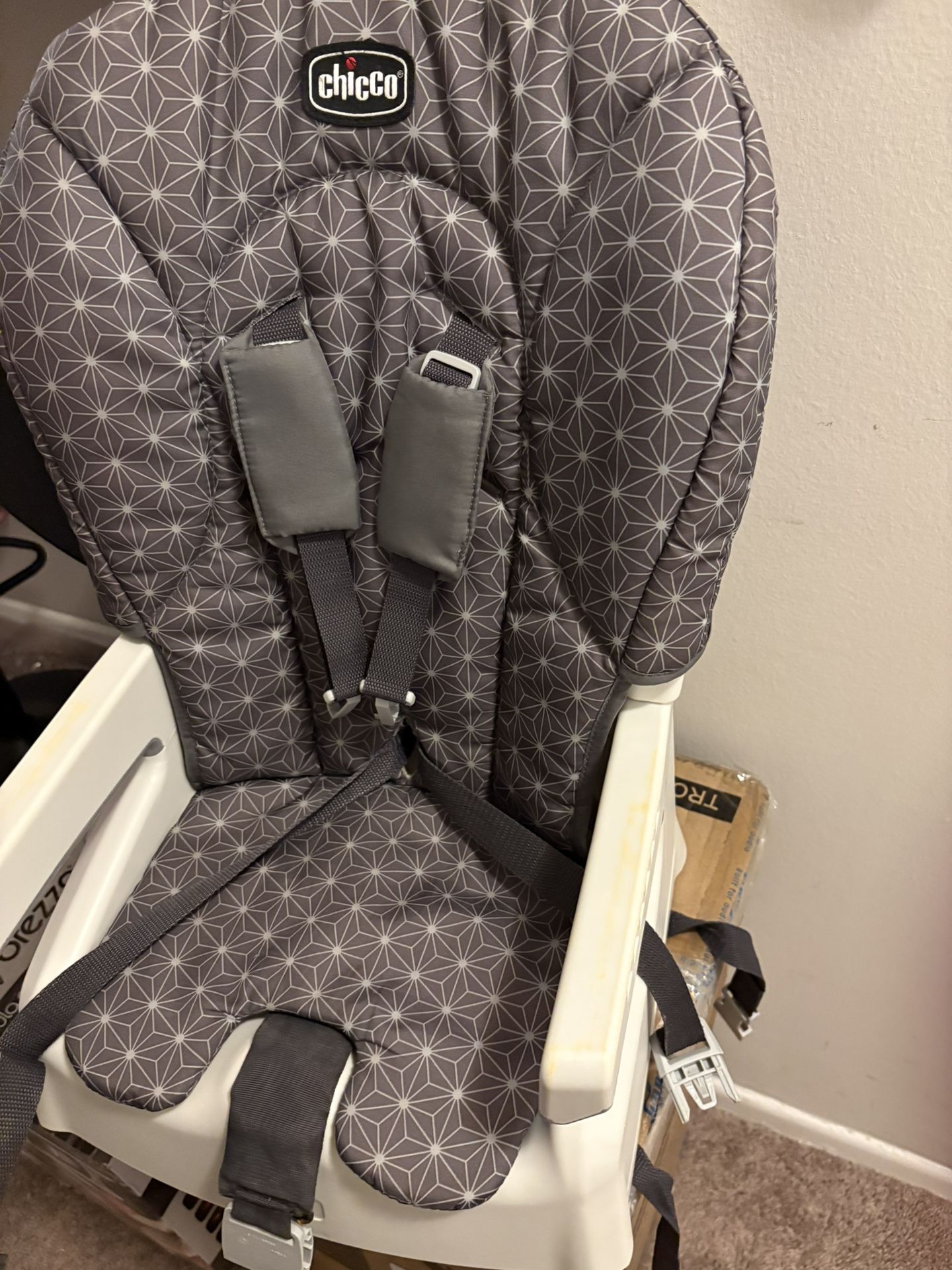 Chicco Snack Booster Seat