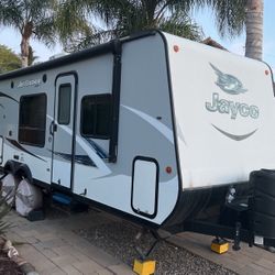 2017 Jayco Jayfeather