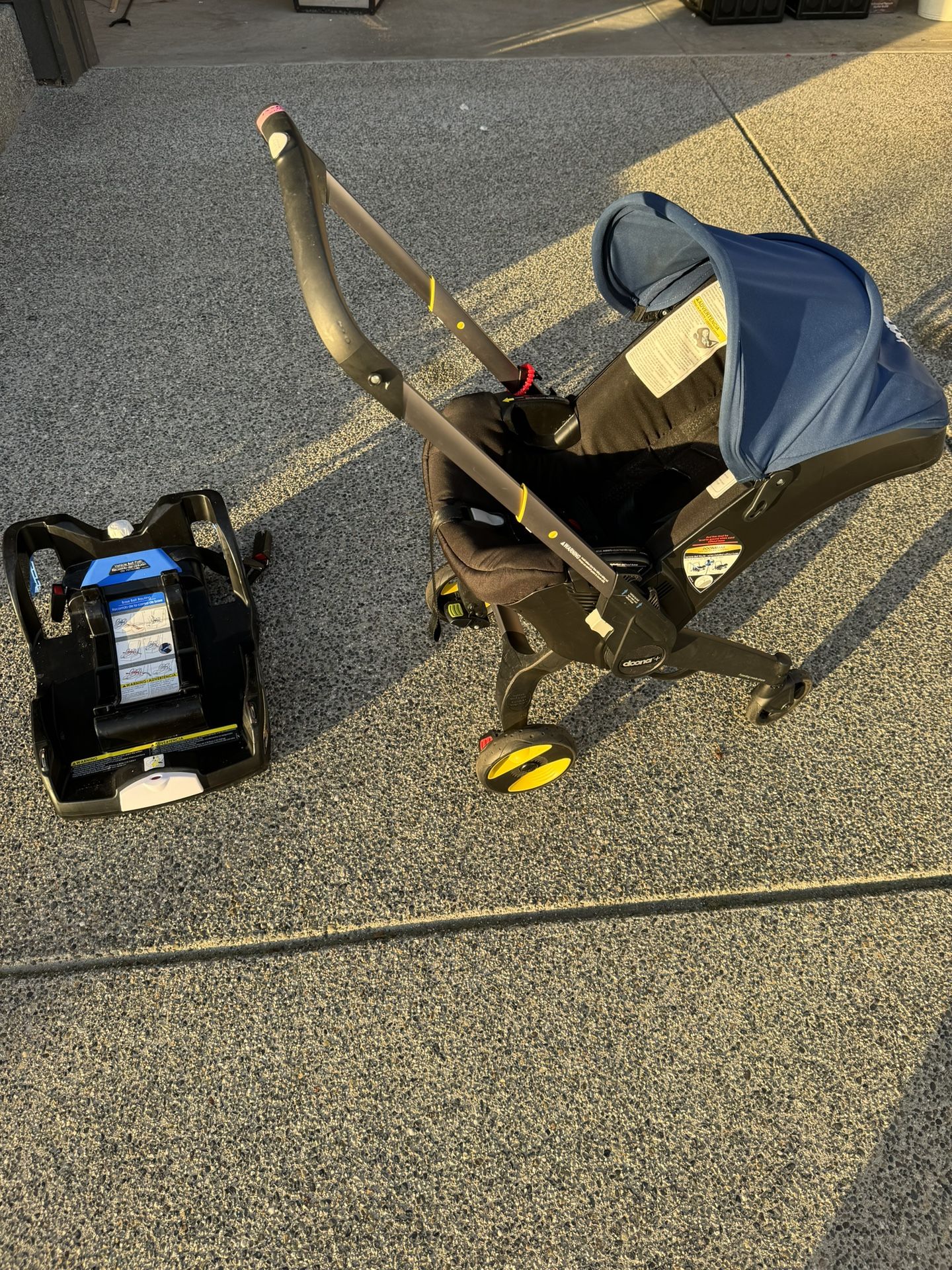 Doona Car Seat And Stroller