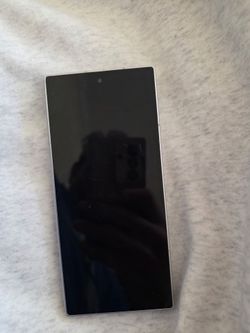 LIKE NEW SAMSUNG GALAXY FOLD 7