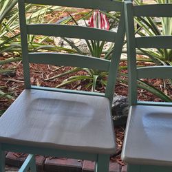 3 bar stool in great shape $75 takes all