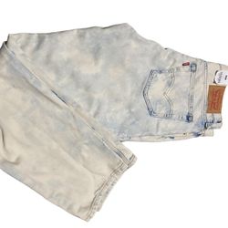 Levi’s jeans 33/30 color blue/white