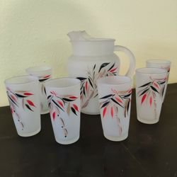MID-CENTURY PITCHER WITH GLASSES SET - ASIAN MOTIF 