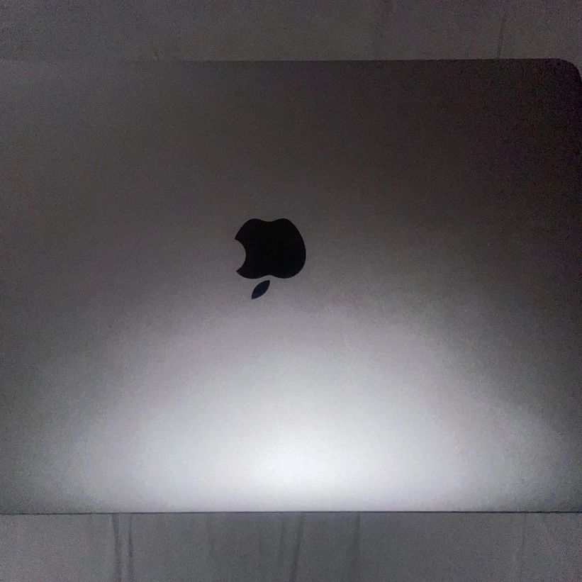 2017 MacBook Pro 13inch i7 Touchbar