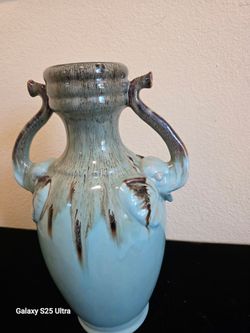 Vintage  Chinese Celadon  heavy porceline  vase with vase handels  elephant