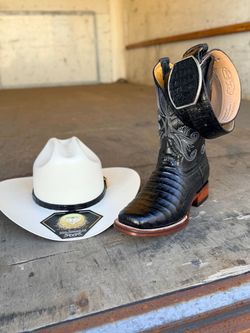 Bota rodeo sombrero y cinto