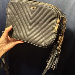 black & gold aldo purse 