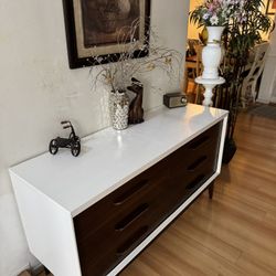 Mid Century Dresser 