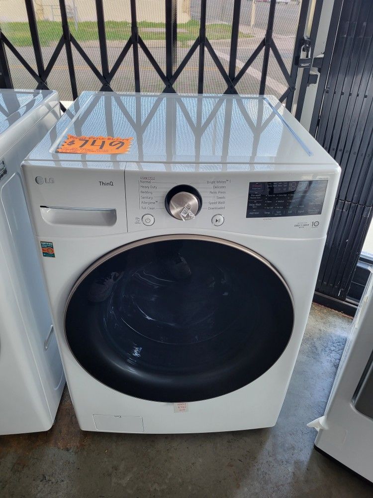 New LG ThinQ Front Load Washer 4.5 Cubic Feet