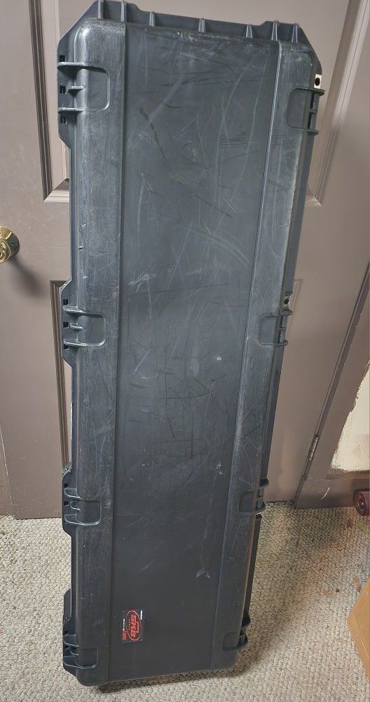 SKB iSeries Waterproof ATA Bass Guitar Hard Protective Case