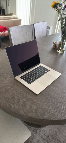 Starlight 15 inch M5 MacBook Air 2026 24 GB RAM TB Storage