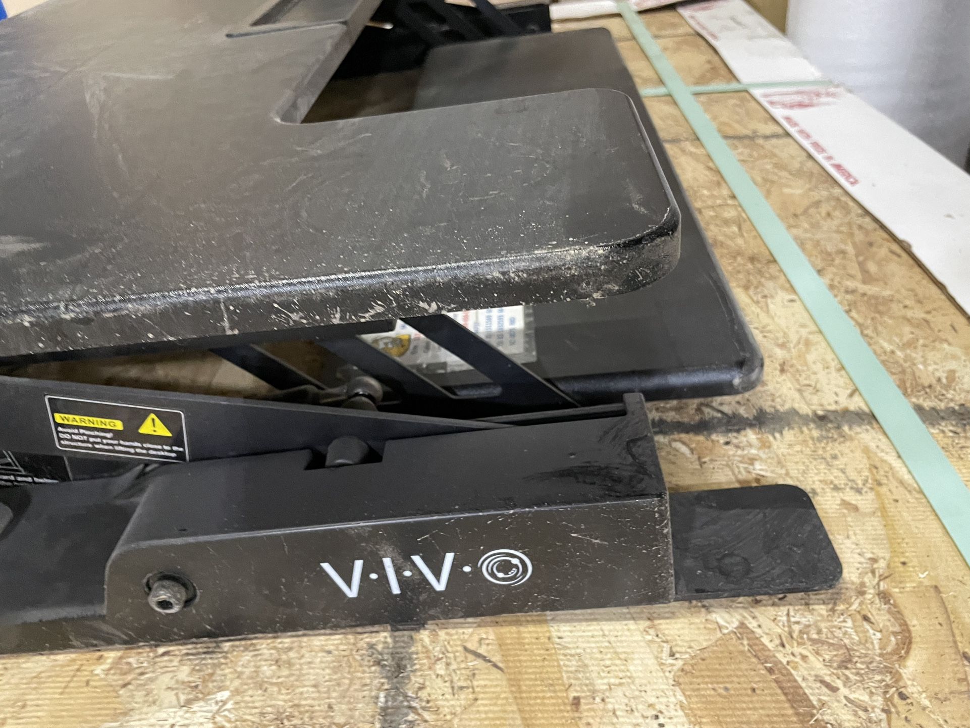 Desk riser