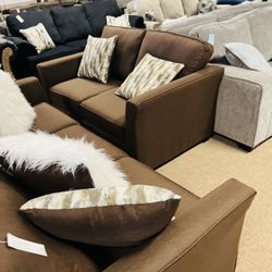 Stylish Nice Chocolate New Couch And Loveseat 