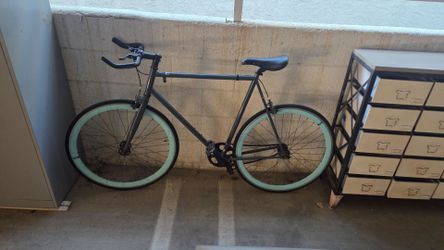 Bike / One speed Needs love