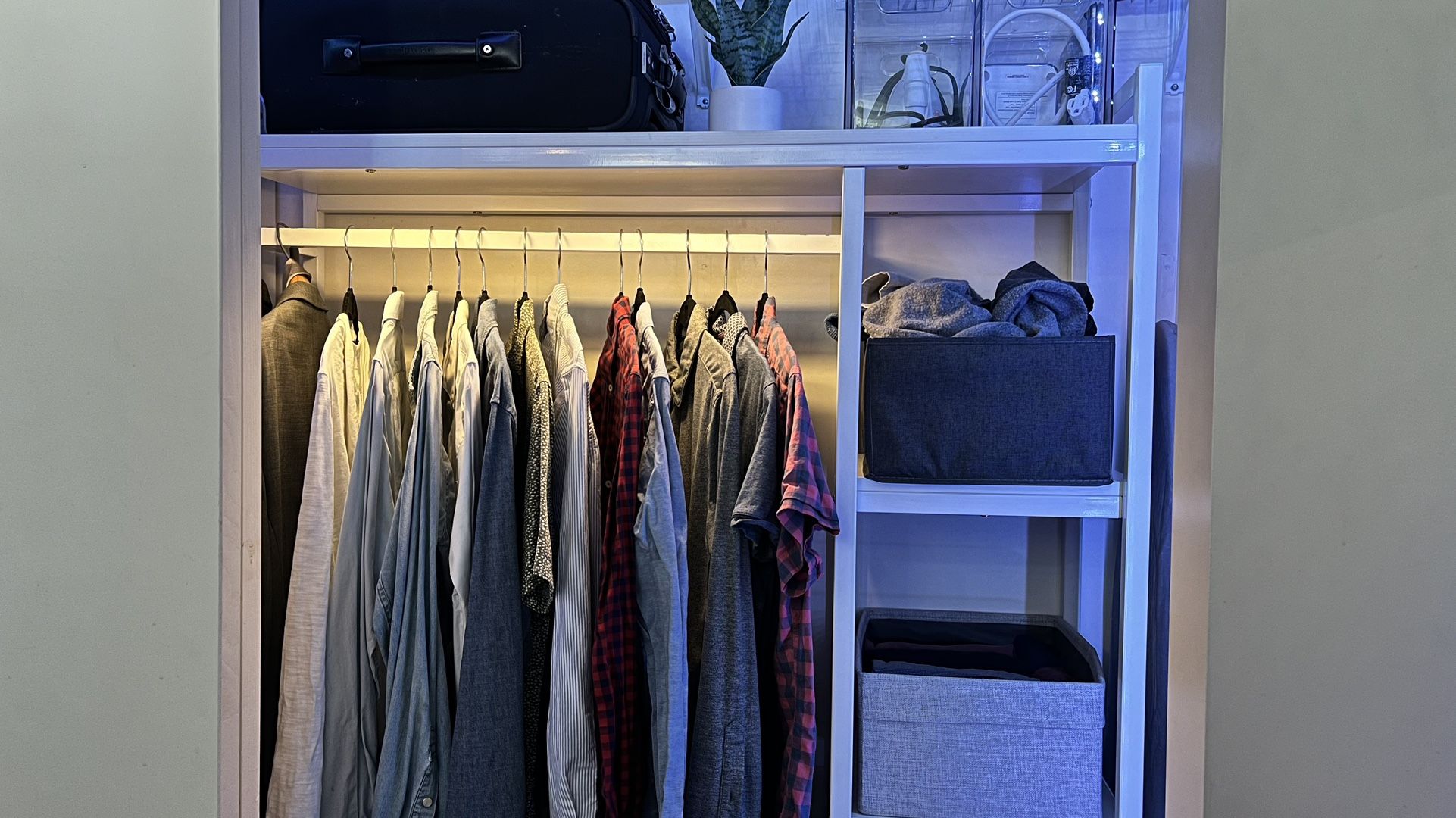 🔥 MOVING SALE! Free Standing Closet System with Rod & Shelves - ONLY $89!