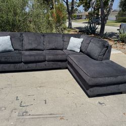 LivingSpaces Sectional DELIVERY AVAILABLE 