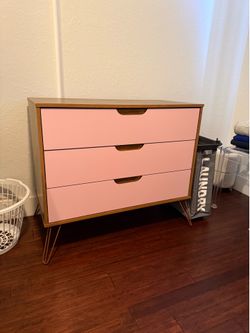 Mid-Century Modern Dresser