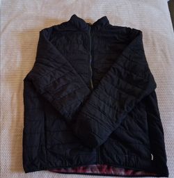 voyager zip up sweater, very thick and warm, interior is red and gray.
