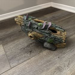 Large Tree Log Aquatic Decor