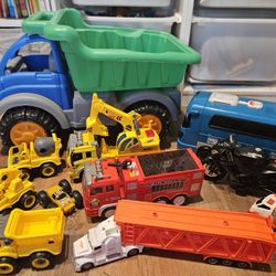 Toy Vehicles Bundle
