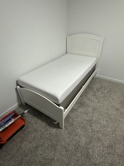 White Bed Frames (Twins)