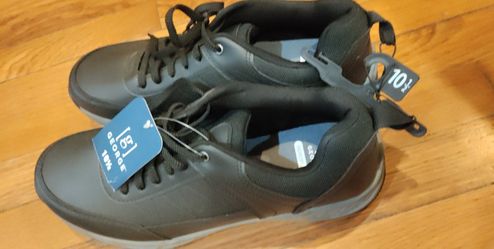 Men's New Shoes Size 10.5