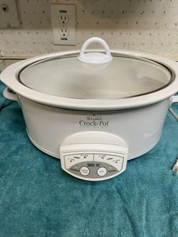 Crock pot for sale.