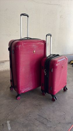 It luggage